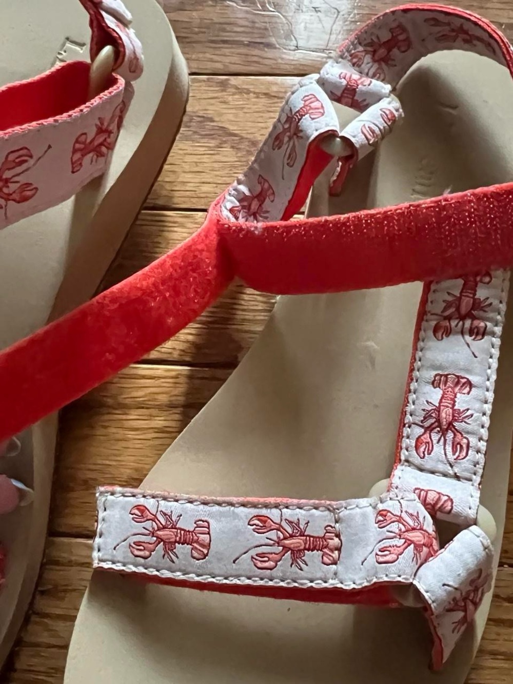 L.L. Bean x Sara Fitz White Strappy Sandals with Coral Lobster Print - Picture 5 of 5